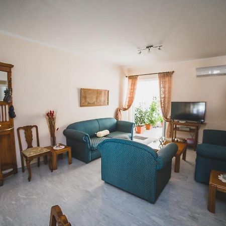 Apartment On Nikaias 5C Patras Zewnętrze zdjęcie